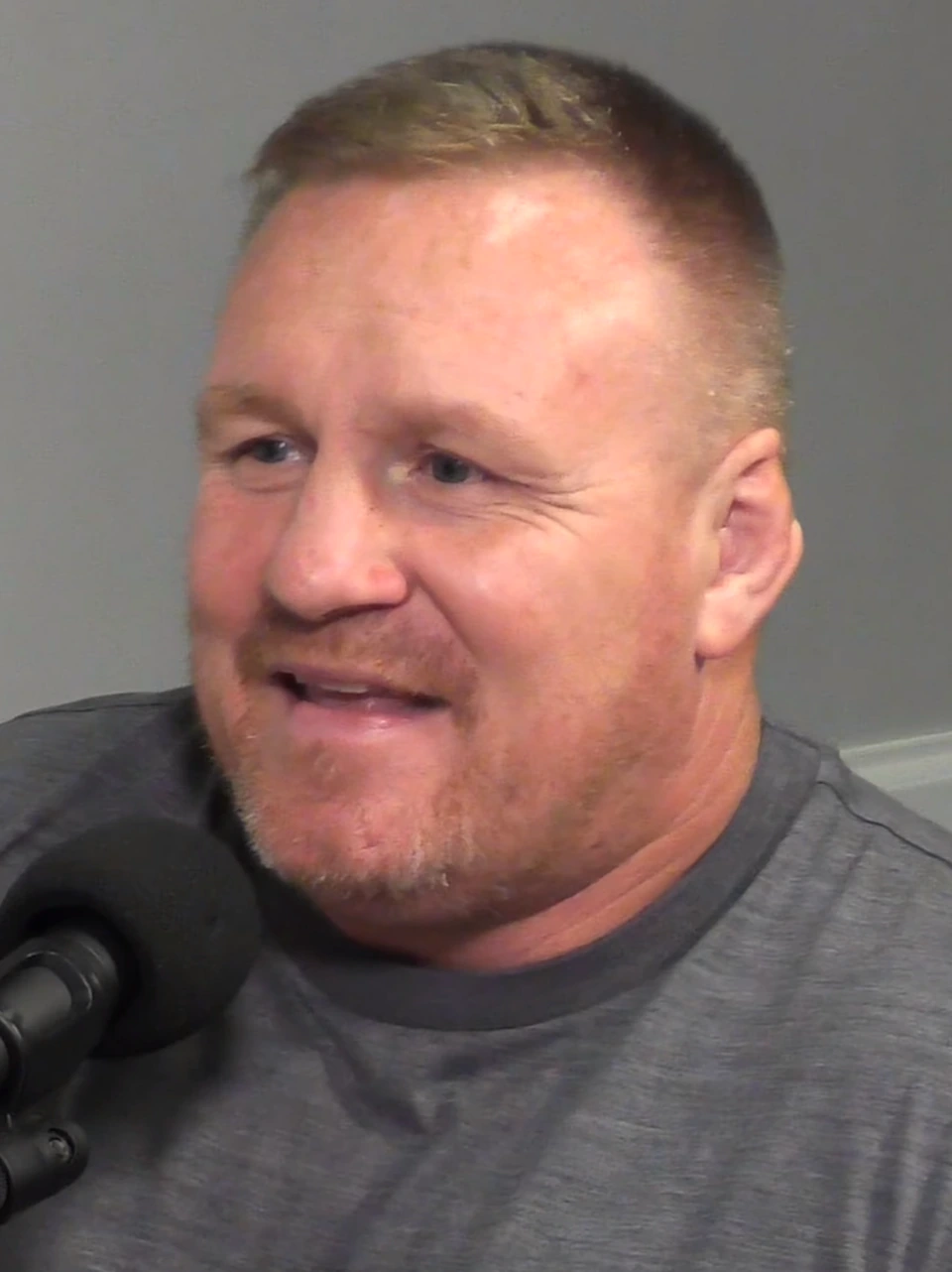 Billy Moore Net Worth: Verify the Right Person and Estimate