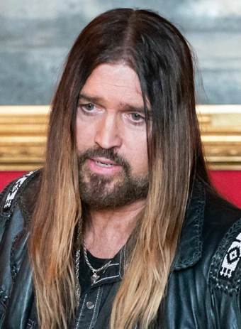 Billy Ray Cyrus posing for a portrait in 2019